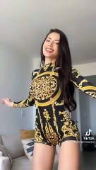 Morena_Ven!_#Shorts_#LosHermanosRosario_#Latina_#Sexy(720p)