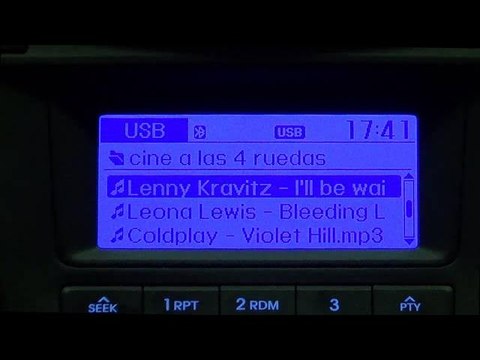 Hyundai i30 CrossWagon. Modelo 2012. Impresiones sistema multimedia