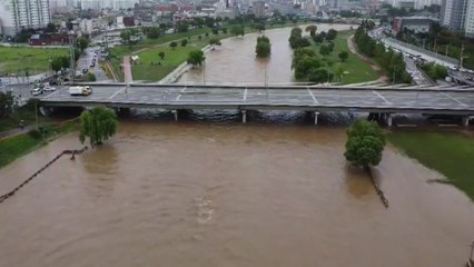 다리 교량 내려앉아...출입통제 / YTN