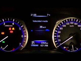 Infiniti Q50. Modelo 2013. Cuadro de instrumentos