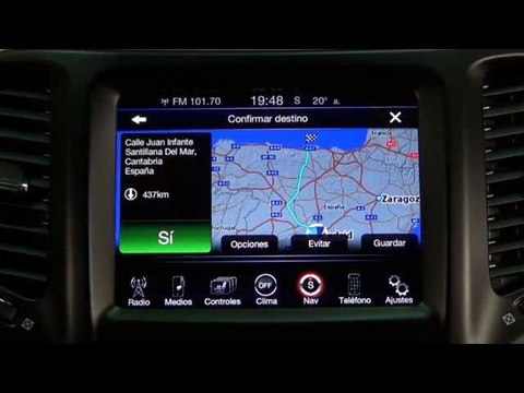 Jeep Cherokee. Modelo 2014. Impresiones sistema multimedia Uconnect 8.4