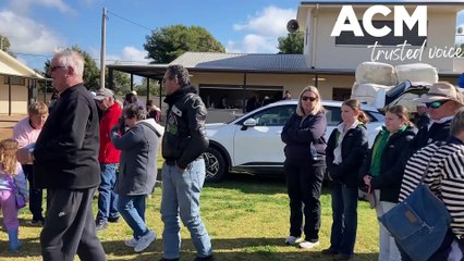 Barellan Hosts Melbourne Cup Trophy Tour 🏆