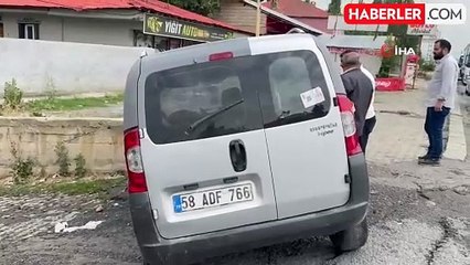 Ağrı'da direksiyon hakimiyeti kaybedilmesi sonucu 4 kişi yaralandı