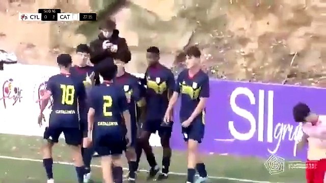 Lamine Yamal marcó este gol en noviembre de 2022 en los Anexos al José Zorrilla