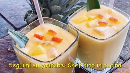 Frullato tropicale rinfrescante: una delizia salutare per l'estate