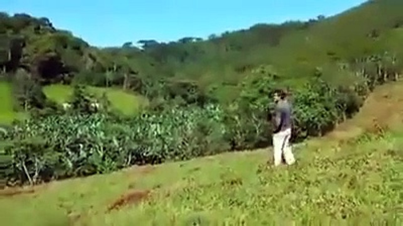 EMPRESÁRIO FILMA QUEDA DO SEU AVIÃO
