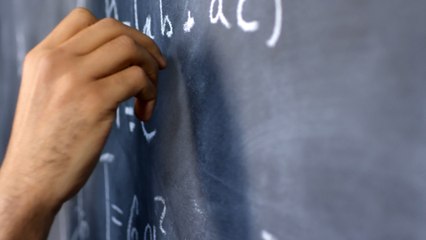 Over 1.8 Million People Owe More Than £50,000 in Student Debt 📚