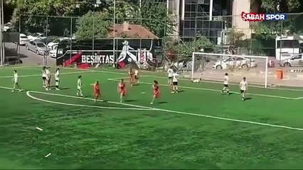 Galatasaray'ın gol sevinci pahalıya mal oldu: Beşiktaş santradan attı