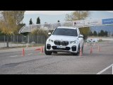 BMW X5 2019 - Maniobra de esquiva (moose test) y eslalon | km77.com