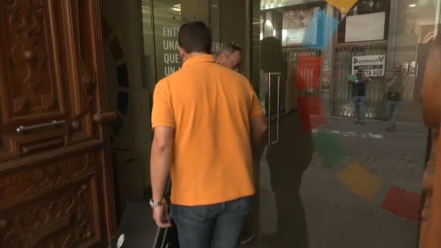 La UCO registra la Diputación de Badajoz en busca de pruebas contra el hermano de Pedro Sánchez