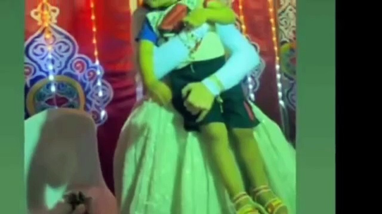 مريم الحركي و ازبل عيد ميلاد ممكن تشوفه في حياتك __(360P)