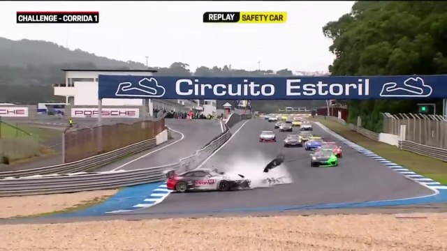 Porsche Sprint Challenge Brasil 2024 Estoril Race 1 Start Leite Big Crash
