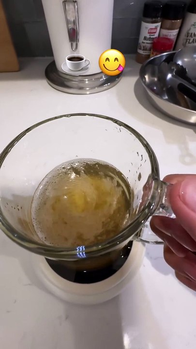 perfect for the mornings #fyp #kitchenhacks #kitchengadgets #lifehacks