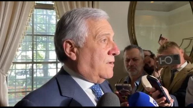 Tajani propone eccellenti candidati Italia per inviato Nato a Sud