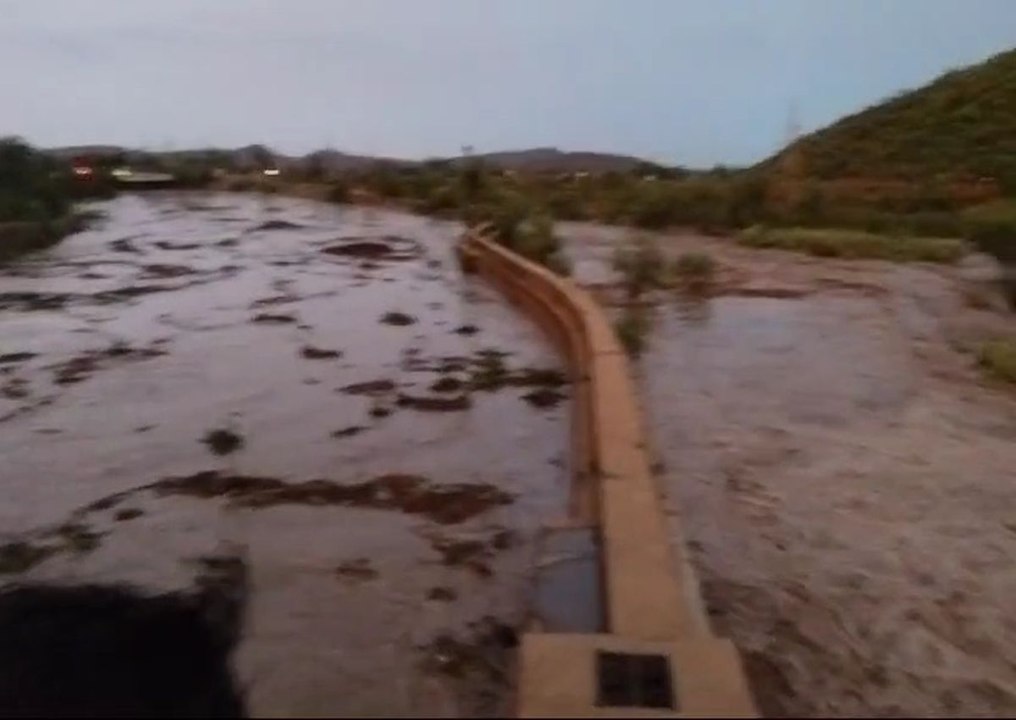 जो काम राज नहीं कर पाया वह बारिश ने कर दिया...देखे यह वीडियो