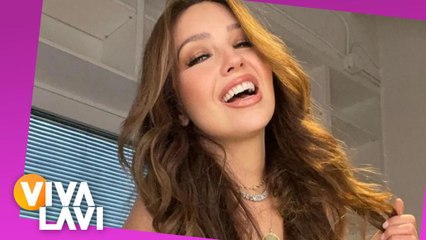 Thalía le regala lujoso vestido a una fan