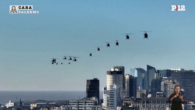 Desfile militar por el Día de la Independencia: el paso de los aviones y excombatientes de Malvinas