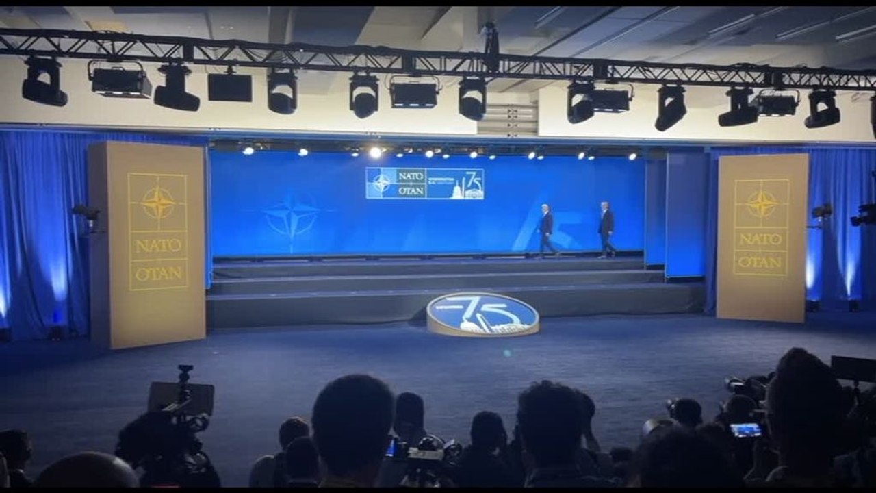 Foto di famiglia per Biden e alleati al 75esimo anniversario Nato