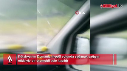 Kütahya'da otomobil sele kapıldı