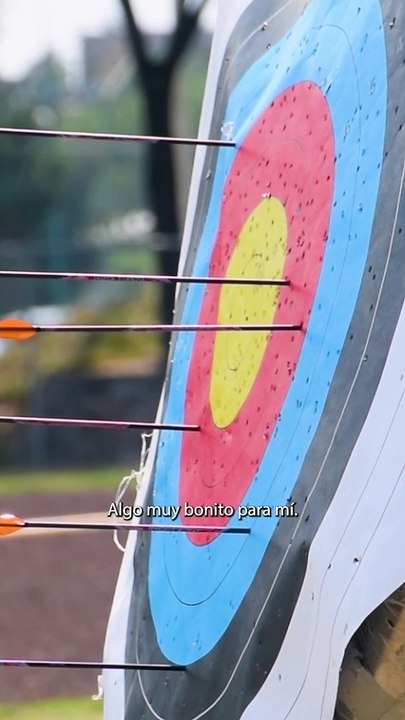 Disfrutar la niñez y soñar en grande practicando un deporte, conoce la historia de Fher, arquera que sueña representar a México en los Juegos Olímpicos. Mira el video completo en nuestro canal de Youtube