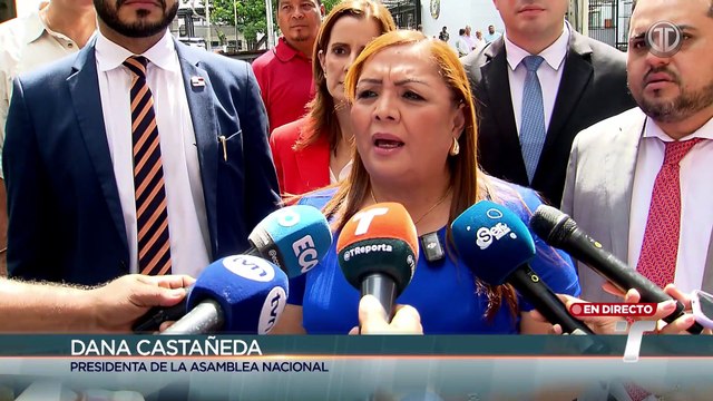 Retiran vallas metálicas de los predios de la Asamblea Nacional