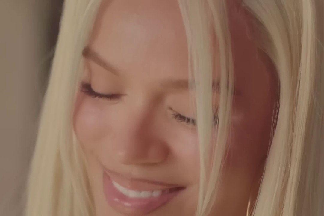Karol G, ROSALIA, KHEA, Manuel Turizo - Si antes de hubiera conocido (Remix) (Music Video)