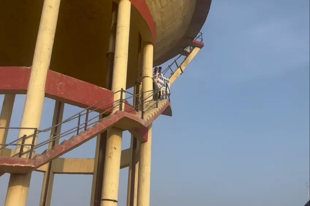 Kotputali : छात्र संघ चुनाव की मांग को लेकर पान...