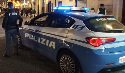 Minacciato per rivendere a prezzo agevolato casa acquistata all'asta a vecchio proprietario vicino alla camorra: 4 arresti (11.07.24)