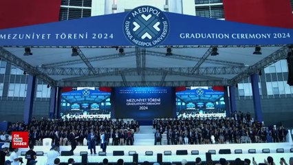 Engelli oğlunun mezuniyetinde anneye teşekkür belgesi verildi