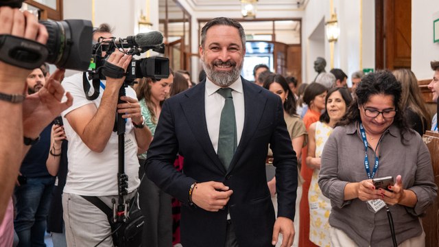 Vox afirma que es el PP el que ha decidido romper los gobiernos regionales : Es una estafa