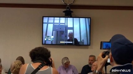 Russia, confermata pena di 2 anni e mezzo al premio Nobel Oleg Orlov