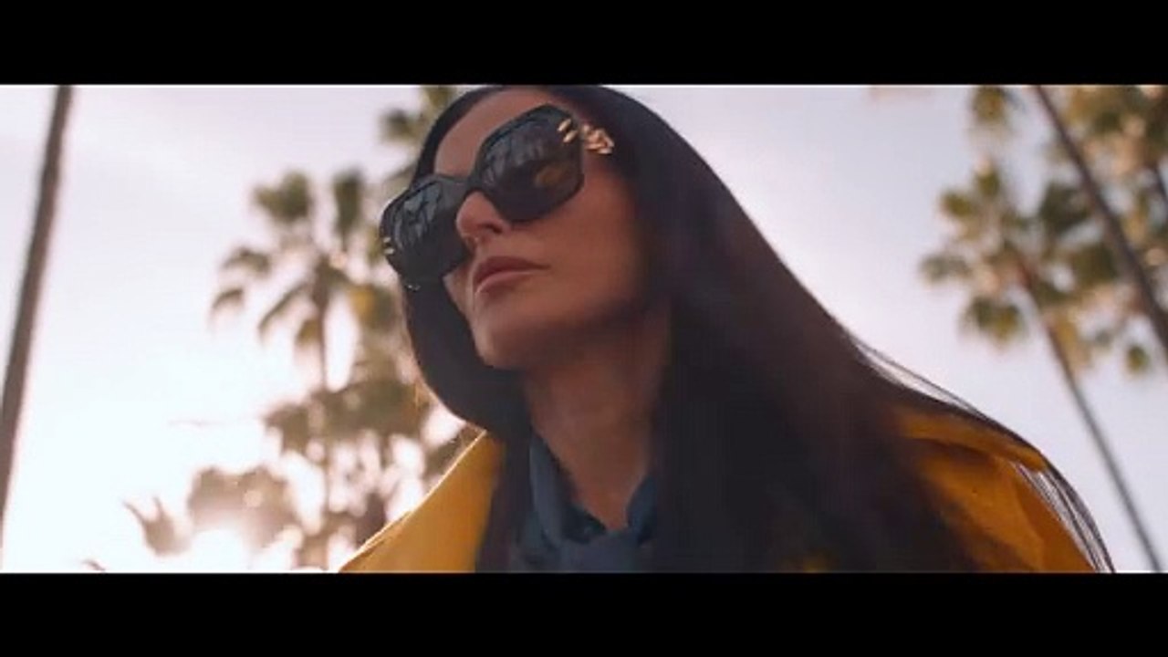 The Substance Trailer OV STDE