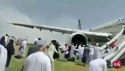Avião da Saudi Airlines sofre incêndio durante pouso de emergência em Peshawar