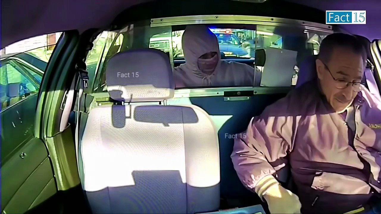 इन चोरों को चोरी छोड़ Chhota Bheem देखना चाहिए _ Dumbest Thieves Caught on Camera