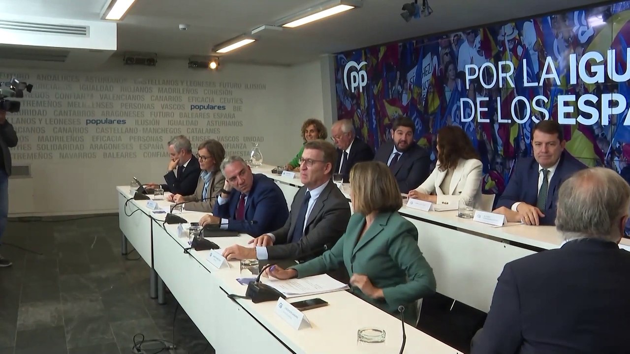El PSOE sigue en cabeza y aumenta a 2,7 puntos su ventaja sobre el PP, que pierde medio punto
