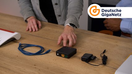 Wie schließt man ein ONT an?