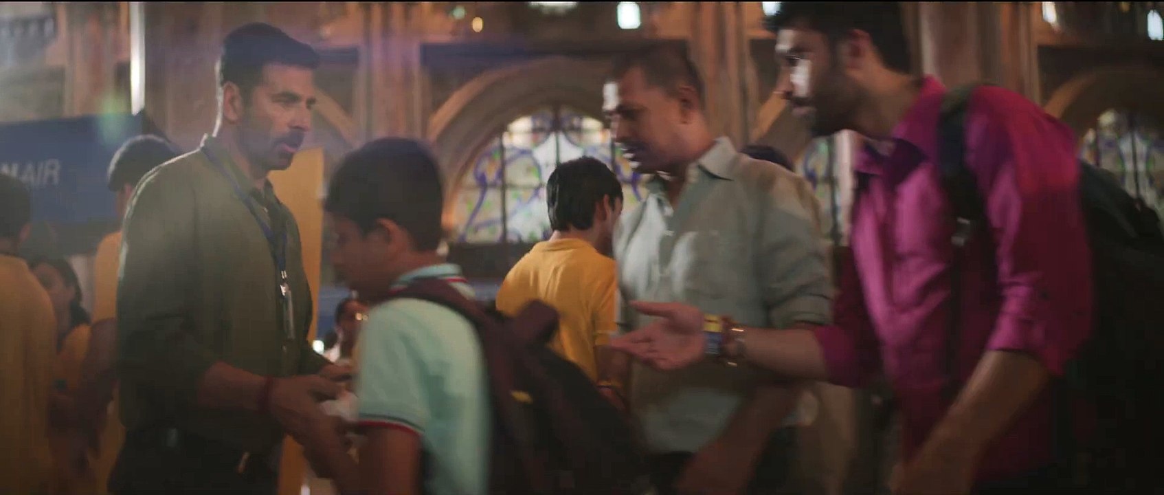 Sarfira – Trailer