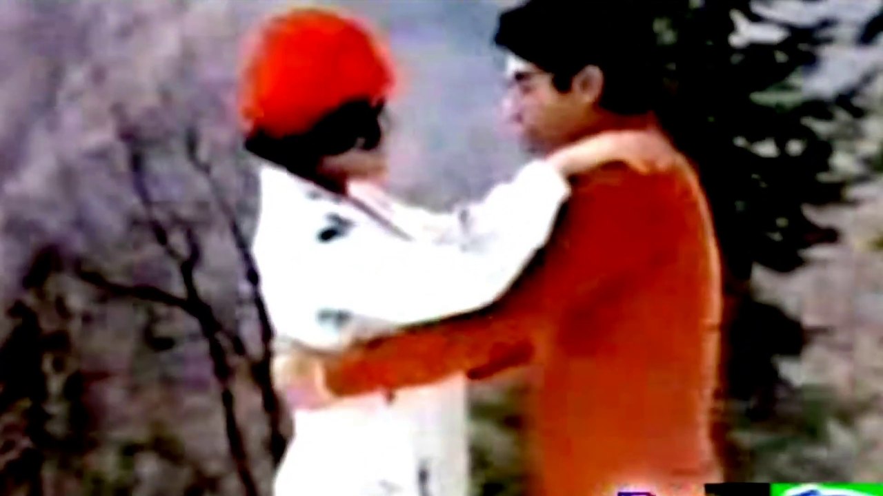 ye safaar tere mere pyar ka  mehdii hassan,,   mehnaz