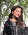 Yumnah Zaidi Beautiful pictures 