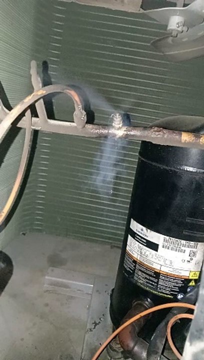 1000054035 compressor discharge line acsses valve leak