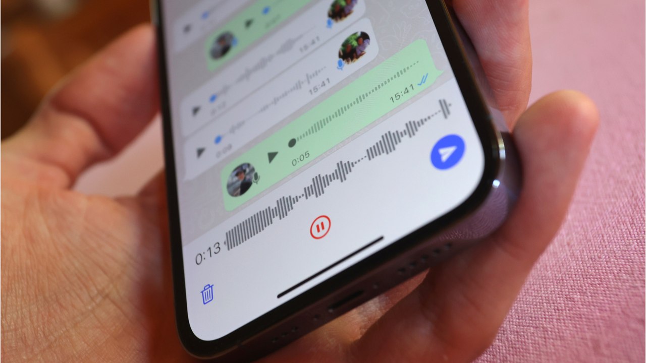 Neue WhatsApp-Funktion: Leaker veröffentlicht Pläne zu Echtzeit-Übersetzung