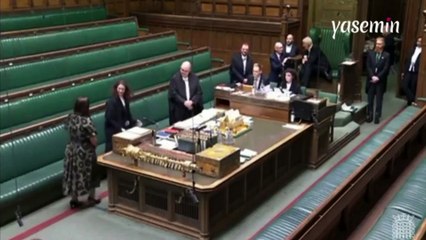 İngiltere Parlamento’suna giren Türk vekil Nesil Çalışkan Kur'an'a yemin ederek göreve başladı!