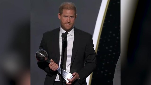 Prince Harry pays tribute to ‘eternal bond’ with Princess Diana as he collects Pat Tillman Award