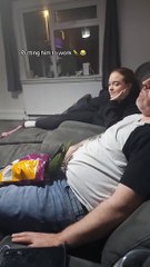 Look how this parrot feeding his owner : Clips, Memes.