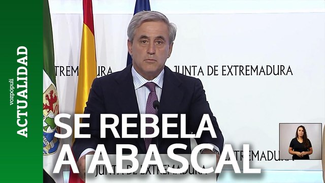 El consejero de Vox en Extremadura se rebela a Abascal y se mantendrá en el gobierno de Guardiola