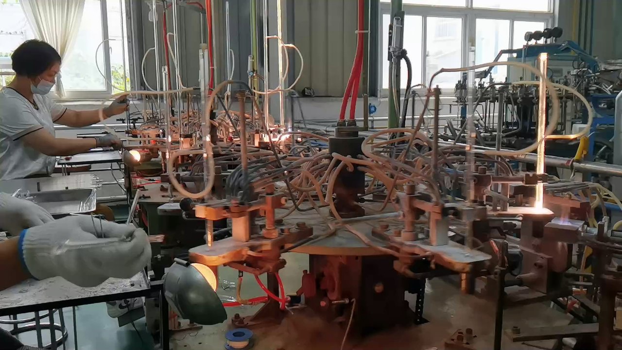 Do you like this kind of workshop work infrared heating lamp production workshop#infraredheaterlamp #madeinchina