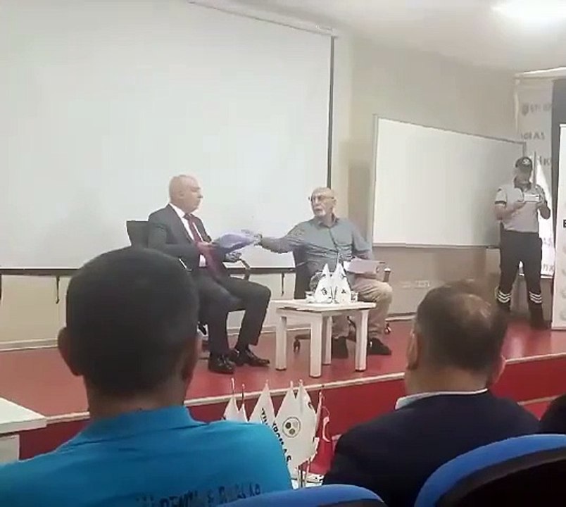 Patrondan hak arayan Eti Krom işçilerine küstah sözler ve tehdit!