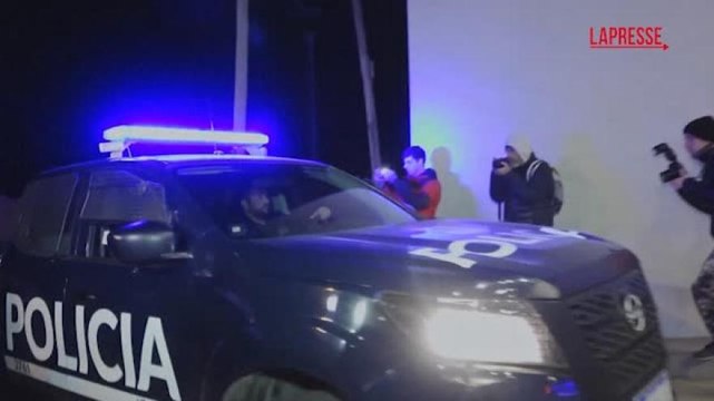 Rugbisti francesi accusati di violenza sessuale, scortati da polizia a Mendoza