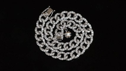 Bracciale groumette in oro bianco 18 carati della collezione Prestige by Gioielleria Casavola di Noci