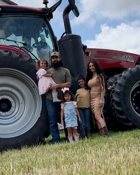 Mum homeschools kids and teaches them 'real life skills' you don't learn in a CLASSROOM